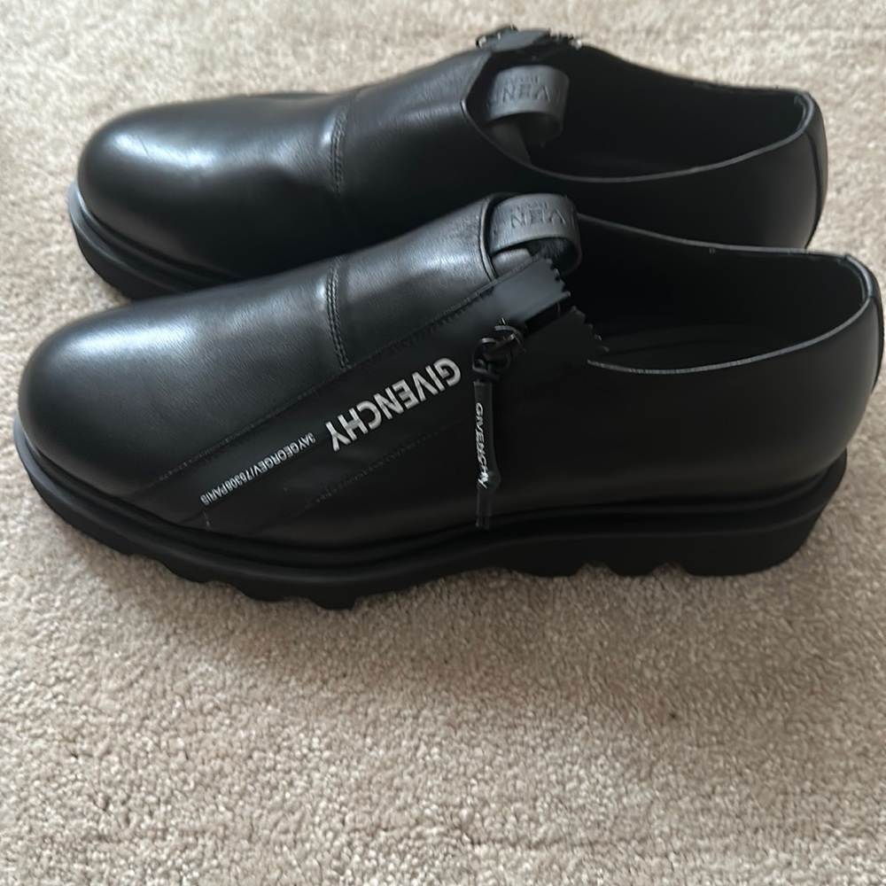Givenchy side zip shoe